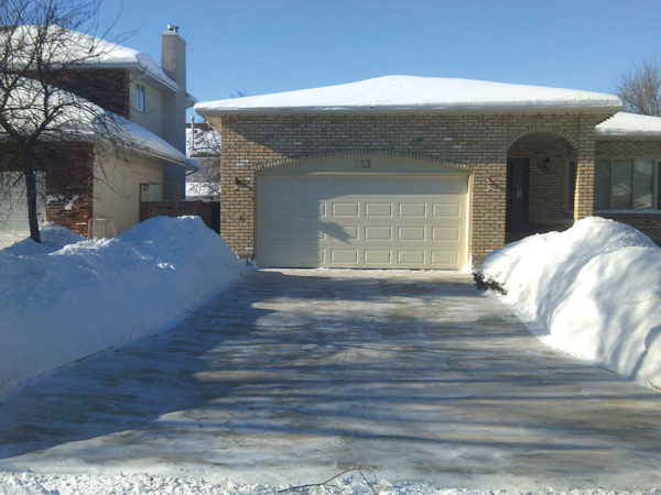 snow cleared driveway